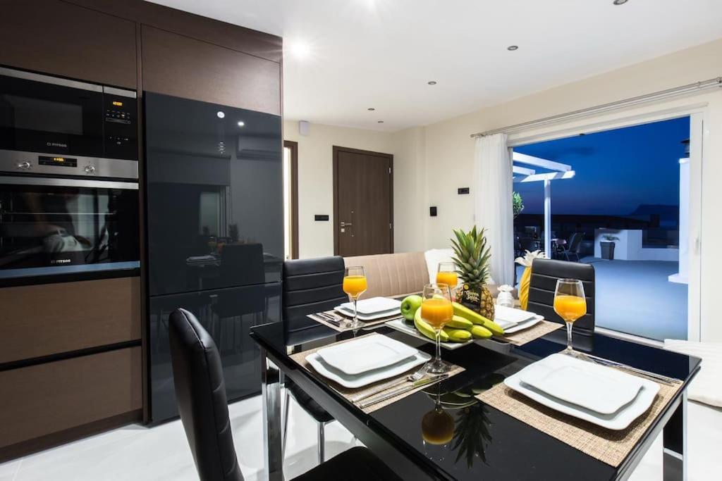 Home Sweet Home - Big Balcony With Great View Kissamos Exterior photo